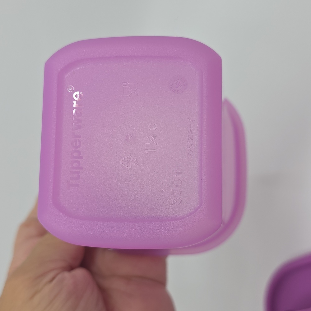 Tupperware Slim Line Mini Pitcher New - Picture 5 of 7